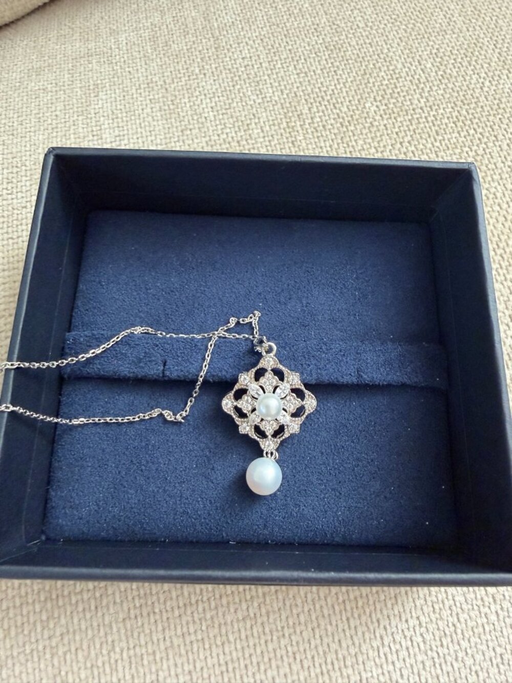 Freshwater Pearl Filigree Pendant Necklace S925 Silver with Zircon
